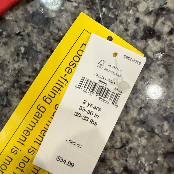 Gap Pajama Bundle - 2T - Picture 6 of 6